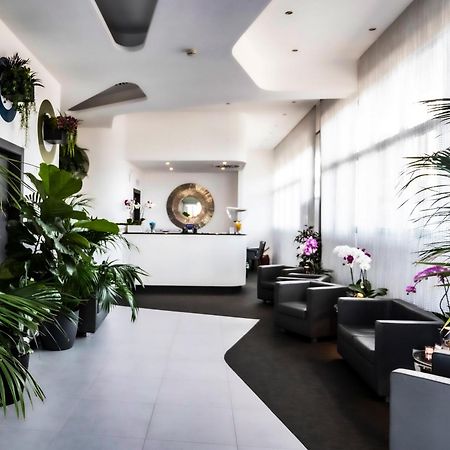 Loto Business Hotel Róma Kültér fotó