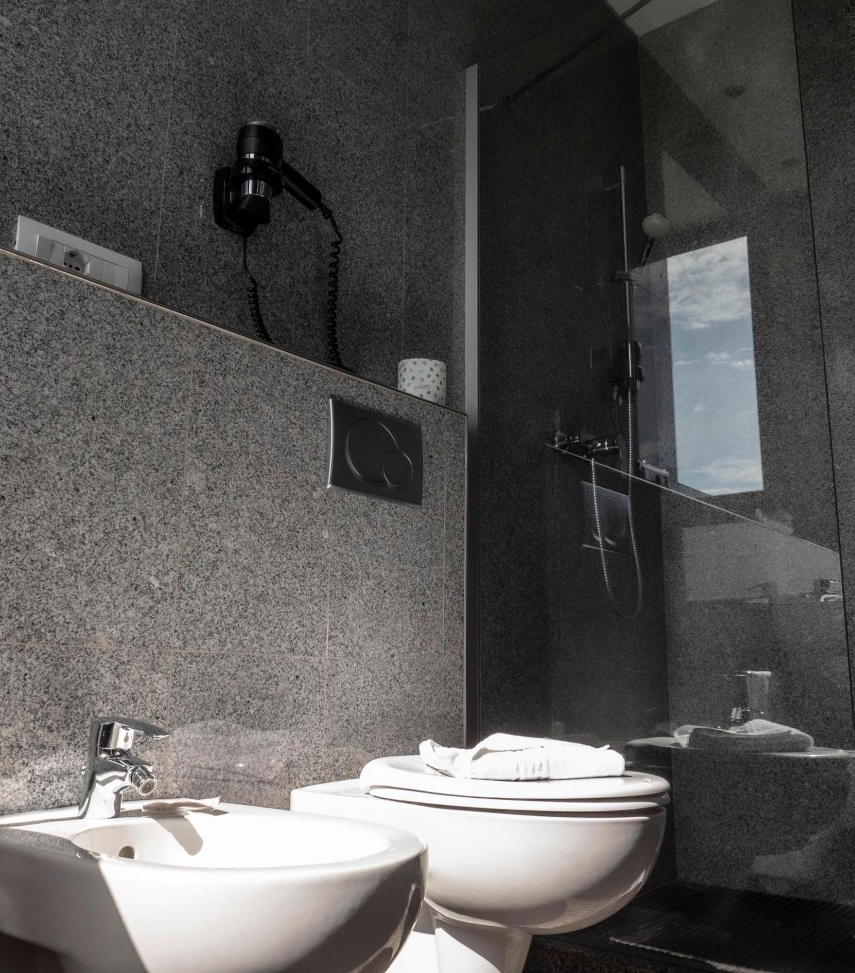 Loto Business Hotel Róma Kültér fotó
